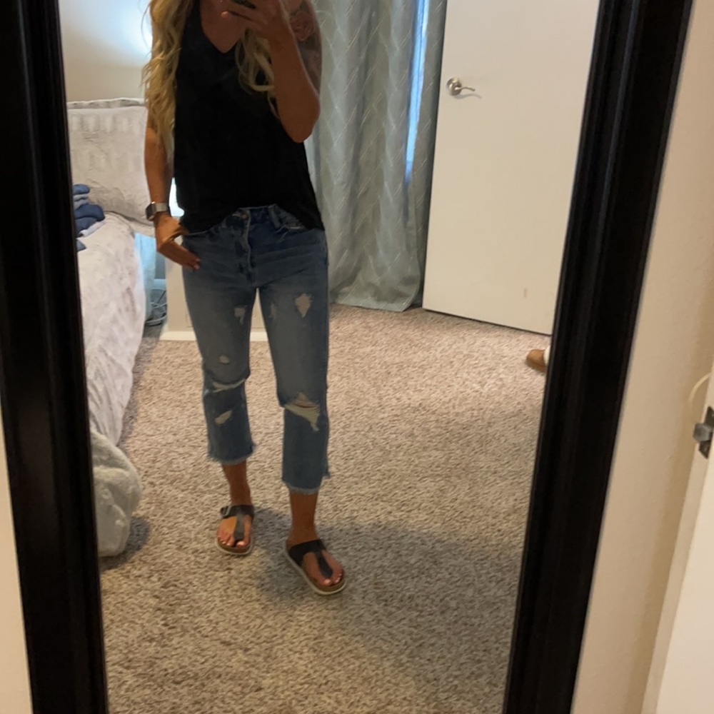 High Waisted Cropped Jean